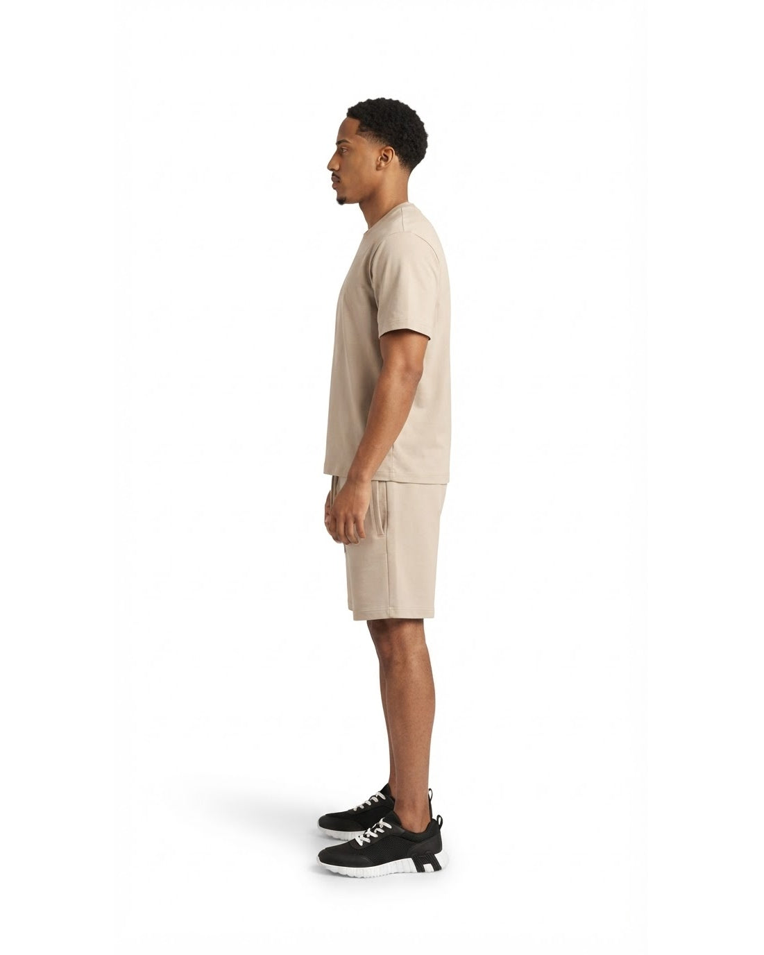 Ensemble T-shirt Beige & Short Beige + Baskets