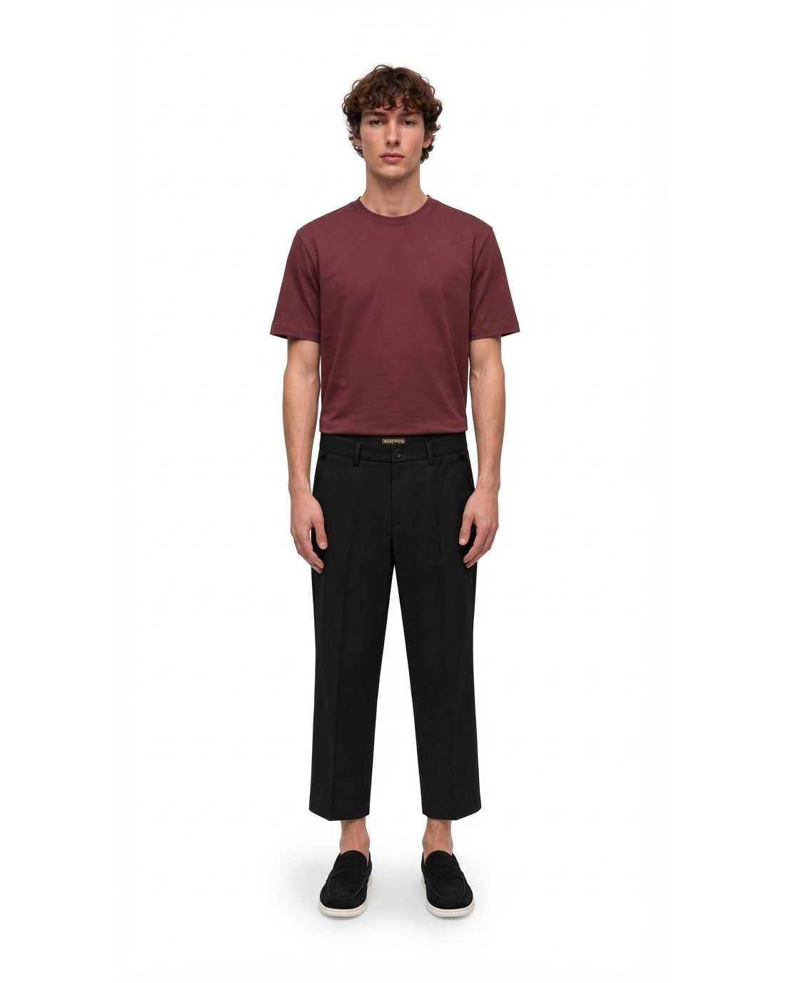 Ensemble T-shirt Bordeaux & Pantalon Noir + Chaussures