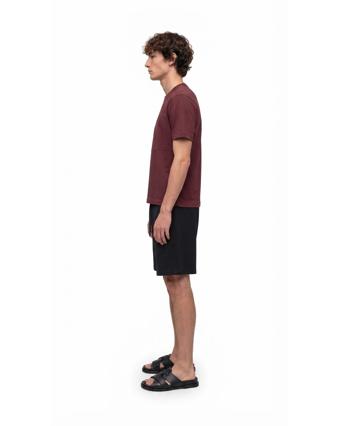 Ensemble T-shirt Bordeaux & Short Noir + Sandales