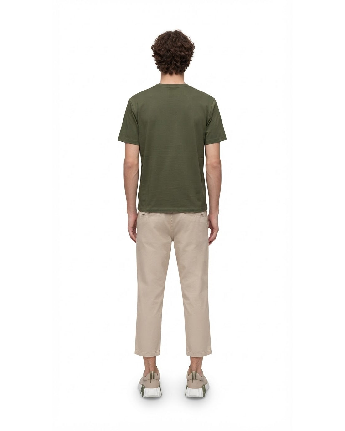 Ensemble T-shirt Kaki & Pantalon Beige + Baskets