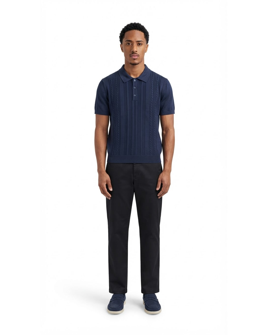 Ensemble Polo Maille Marine & Pantalon Noir + Baskets