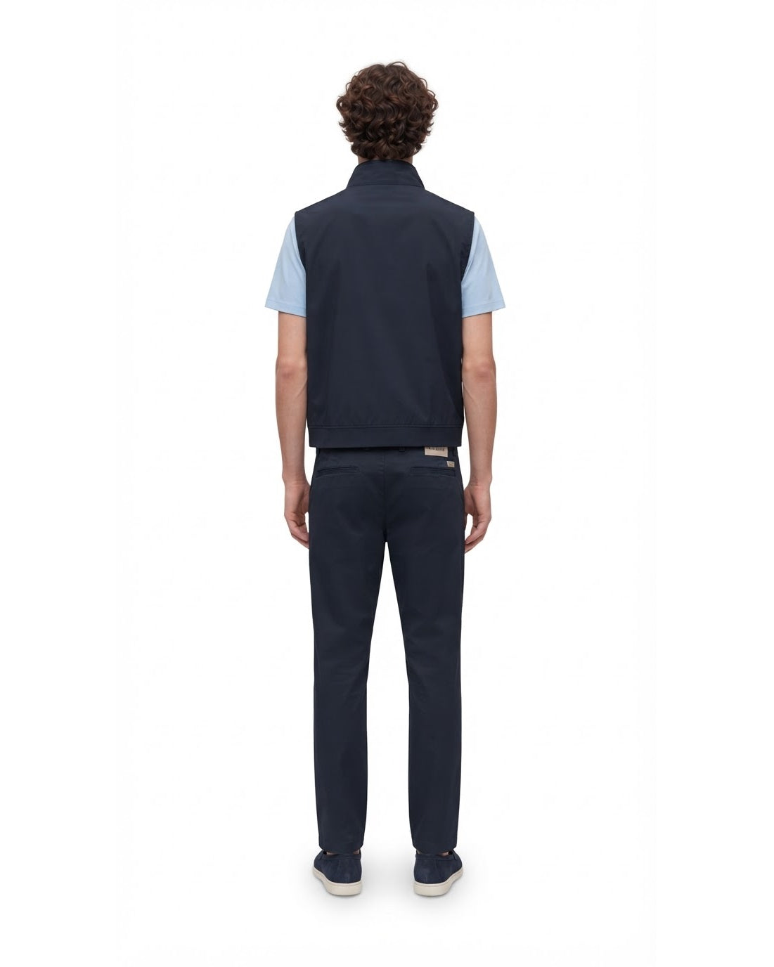 Ensemble Gilet Sans Manches Marine, T-shirt Bleu Ciel & Pantalon Marine + Baskets