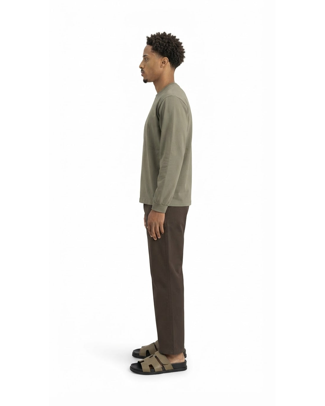 Ensemble T-shirt Manches Longues Kaki & Pantalon Marron + Sandales