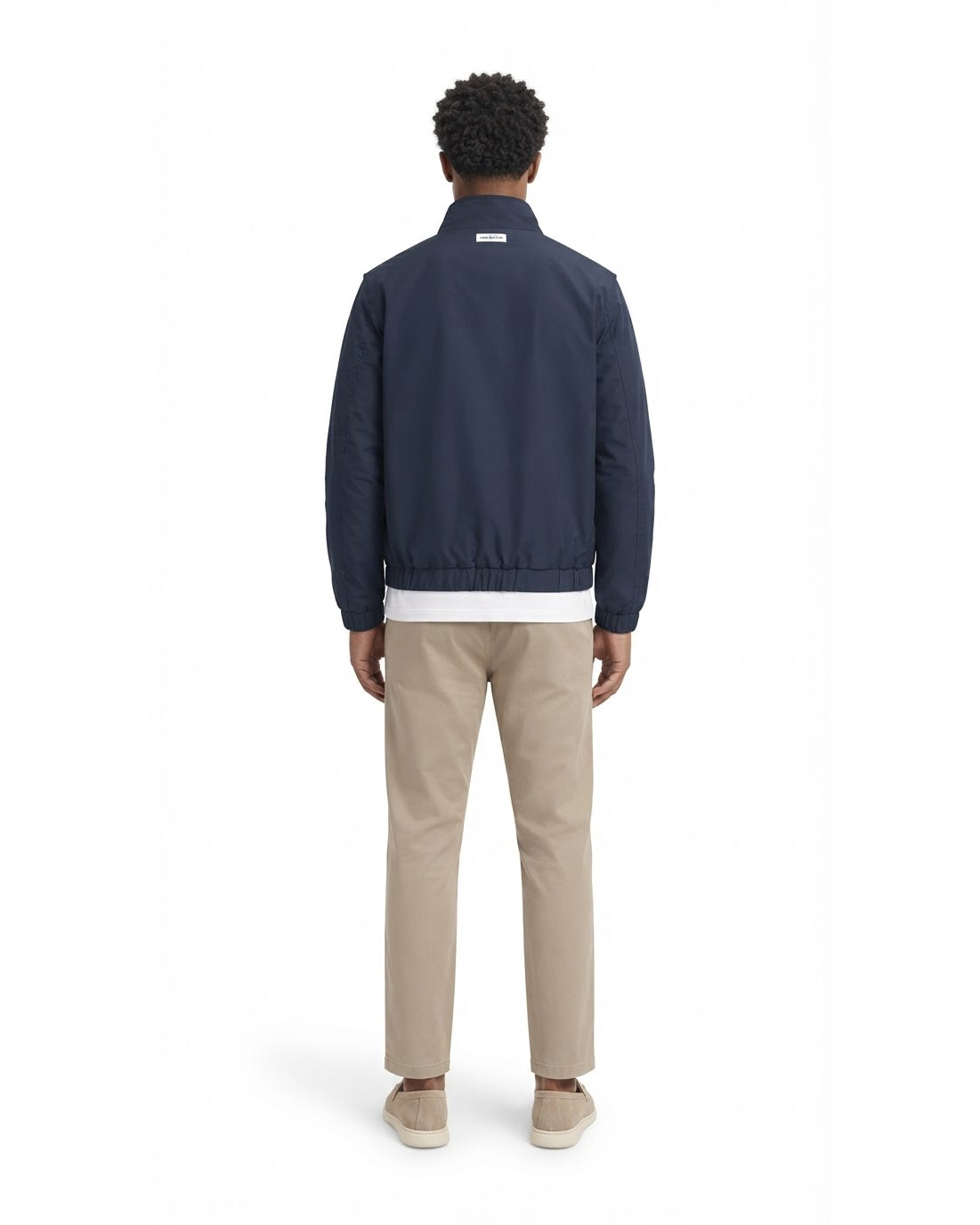 Ensemble Veste Marine & Pantalon Beige + Baskets