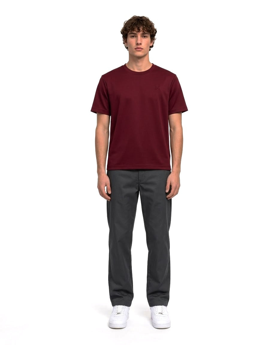 Ensemble T-shirt Bordeaux & Pantalon Gris Anthracite