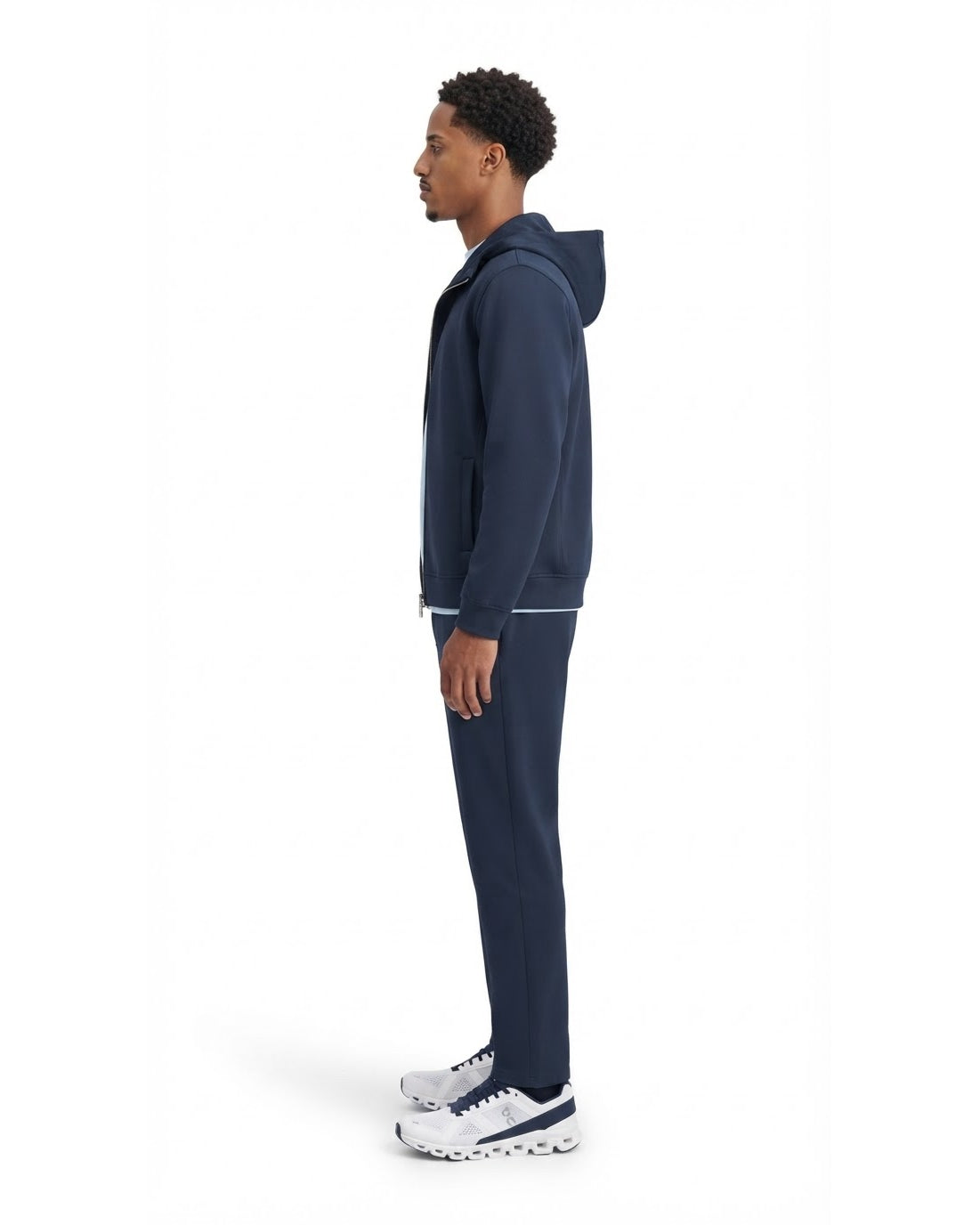 Ensemble Veste à Capuche Marine & Pantalon Marine + Baskets