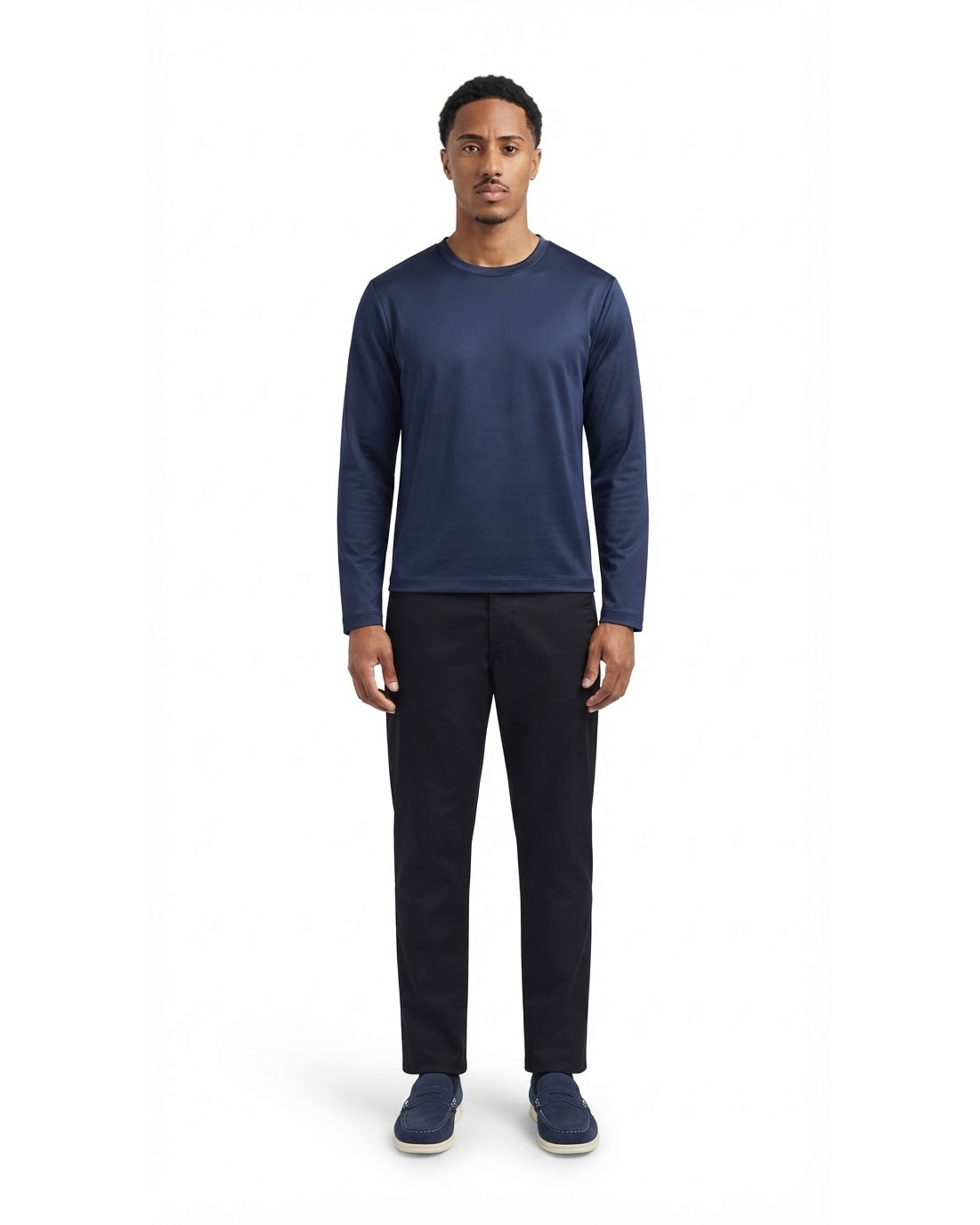 Ensemble T-shirt Manches Longues Marine & Pantalon Noir + Baskets