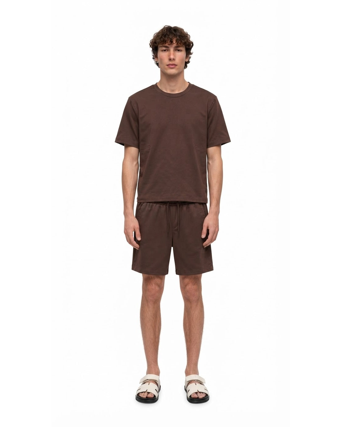 Ensemble T-shirt Marron & Short Marron + Sandales