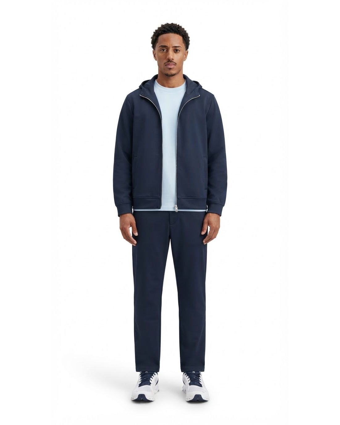 Ensemble Veste à Capuche Marine & Pantalon Marine + Baskets