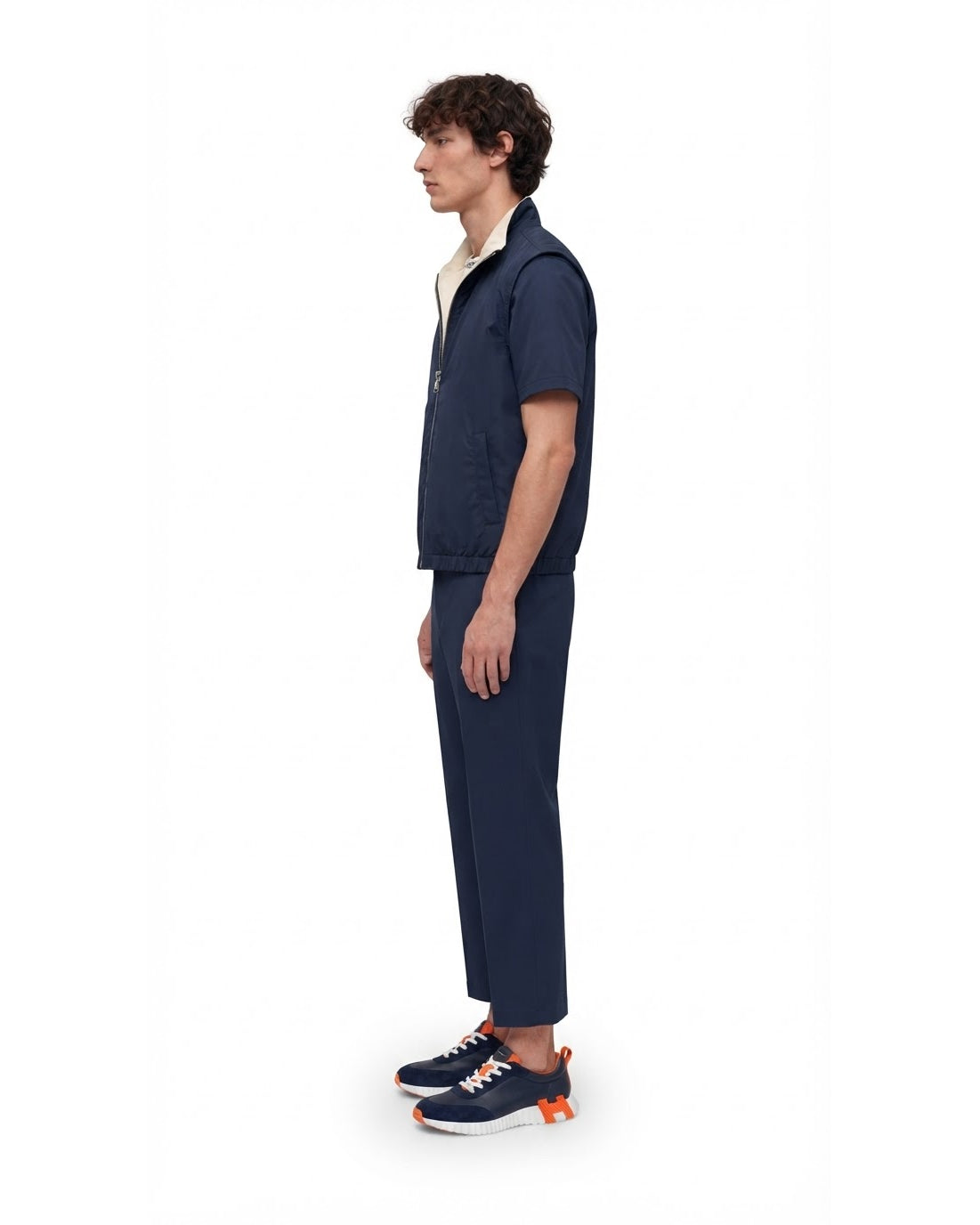Ensemble Chemise Zippée Manches Courtes Marine & Pantalon Marine + Baskets