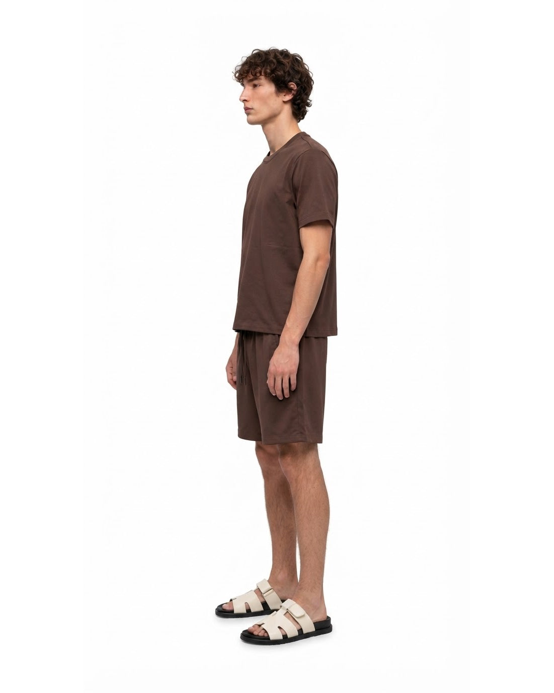 Ensemble T-shirt Marron & Short Marron + Sandales