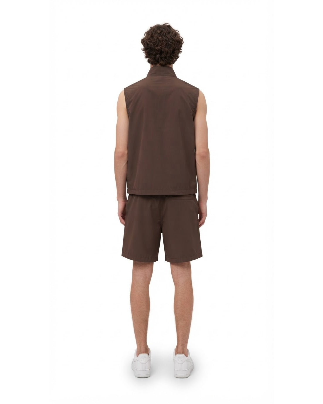 Ensemble Gilet Sans Manches Marron & Short Marron + Baskets