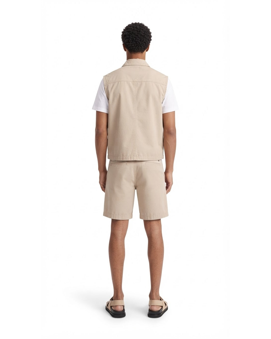 Ensemble Gilet Sans Manches Beige & Short Beige + Sandales