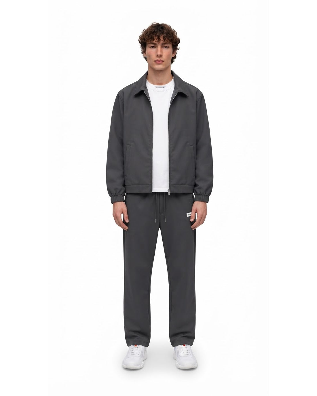 Ensemble Veste Gris Anthracite & Pantalon Gris Anthracite + Baskets