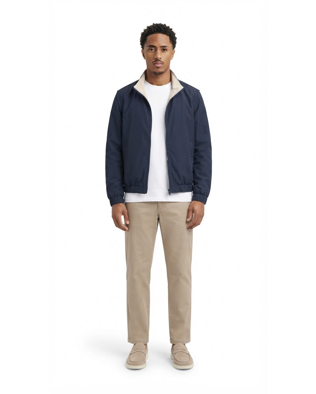Ensemble Veste Marine & Pantalon Beige + Baskets
