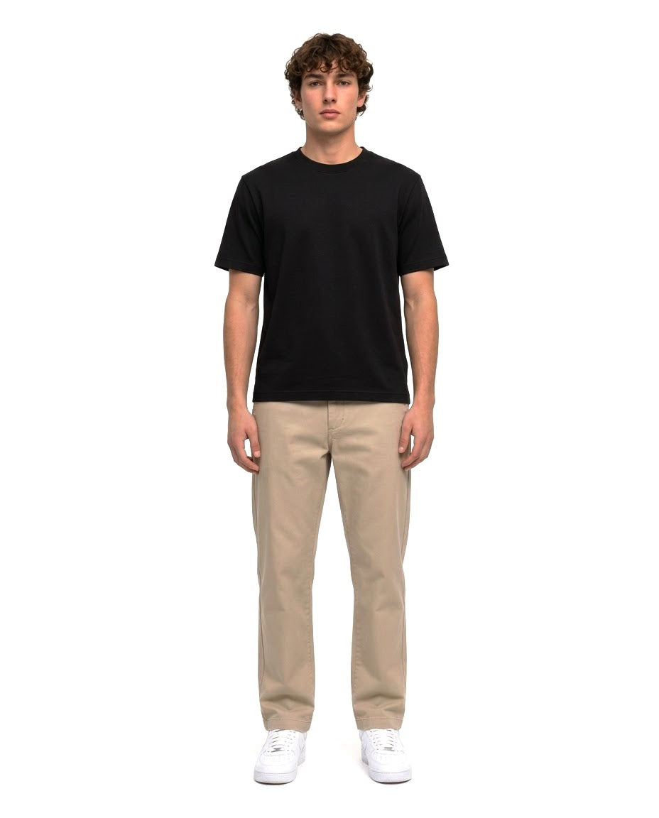 Ensemble T-shirt Noir & Pantalon Beige